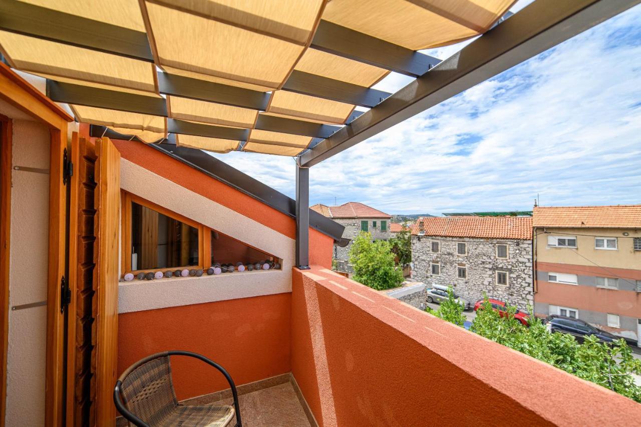 Apartments Orsula Near Old Town شيبينيك المظهر الخارجي الصورة