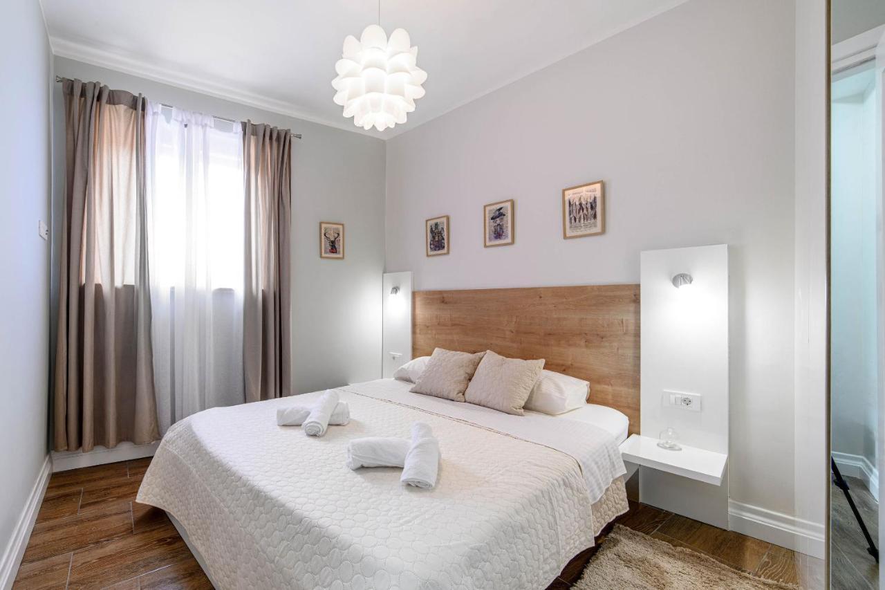 Apartments Orsula Near Old Town شيبينيك المظهر الخارجي الصورة
