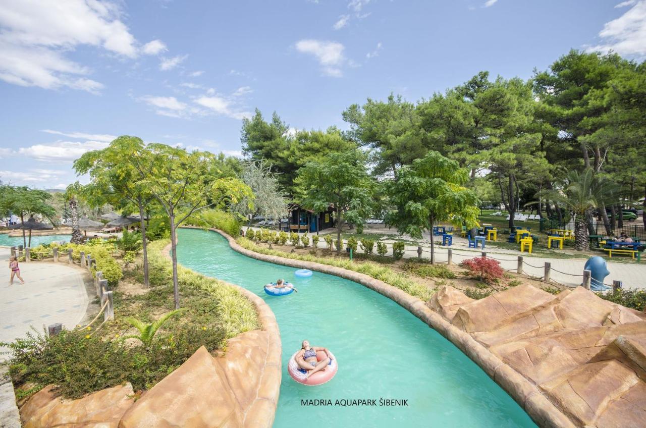 Apartments Orsula Near Old Town شيبينيك المظهر الخارجي الصورة